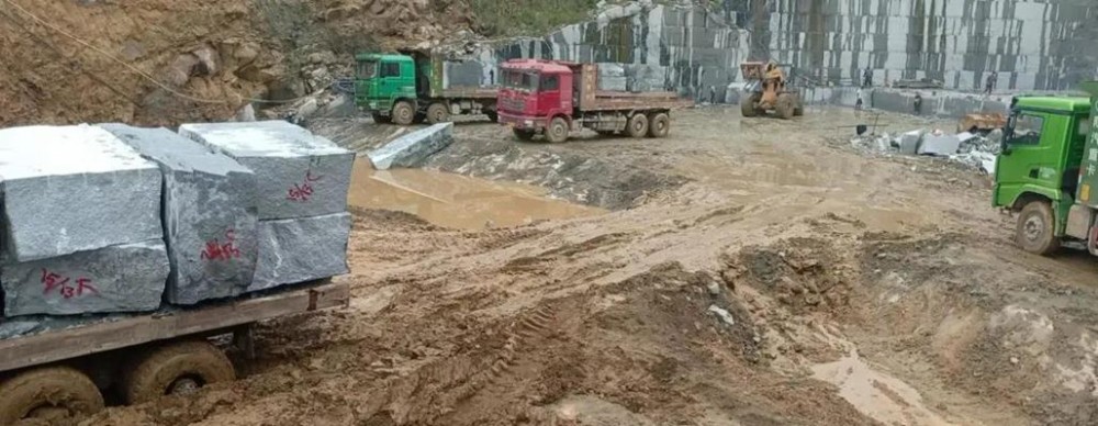 花崗巖泌陽花-河南省駐馬店市泌陽縣石材產區產品和礦山欣賞