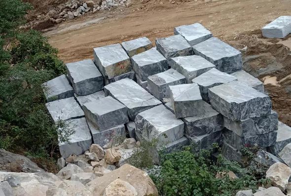 花崗巖泌陽花-河南省駐馬店市泌陽縣石材產區產品和礦山欣賞