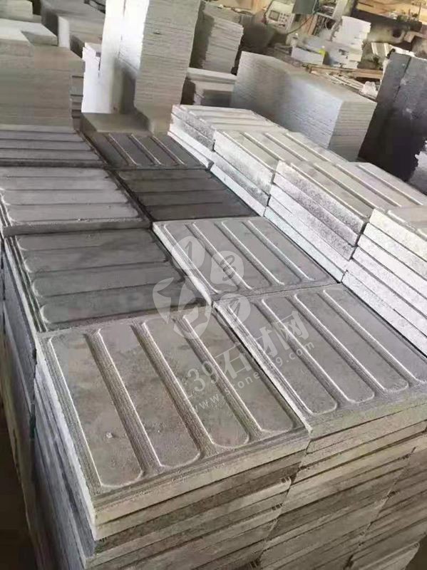 【麻城盛鑫石材】主營(yíng)湖北芝麻白603、芙蓉白602、外墻干掛、地鋪、路沿石等異形板材