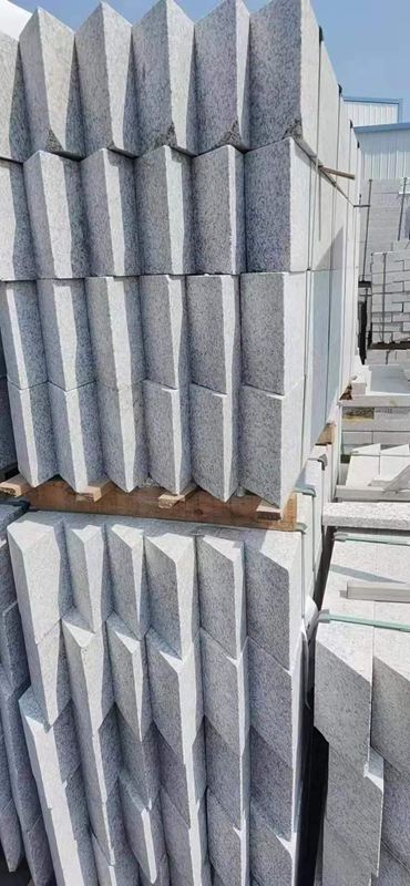 【麻城盛鑫石材】主營(yíng)湖北芝麻白603、芙蓉白602、外墻干掛、地鋪、路沿石等異形板材