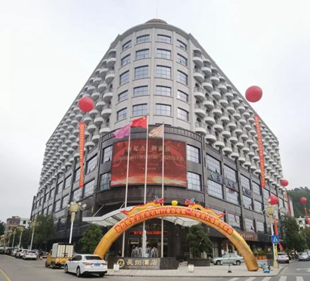 科特機械有限公司總經(jīng)理：陳思揚 當選云浮市石材行業(yè)協(xié)會會長!