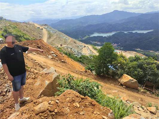 鐘山縣（廣西芝麻黑產地）警方成功偵破！擅自占用林地開采花崗巖石材案件