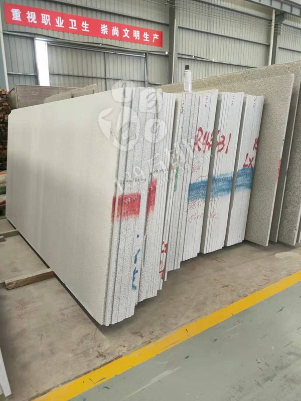 麻城乾宇石材經(jīng)營(yíng)湖北芝麻白大板、浪淘沙花崗巖大板