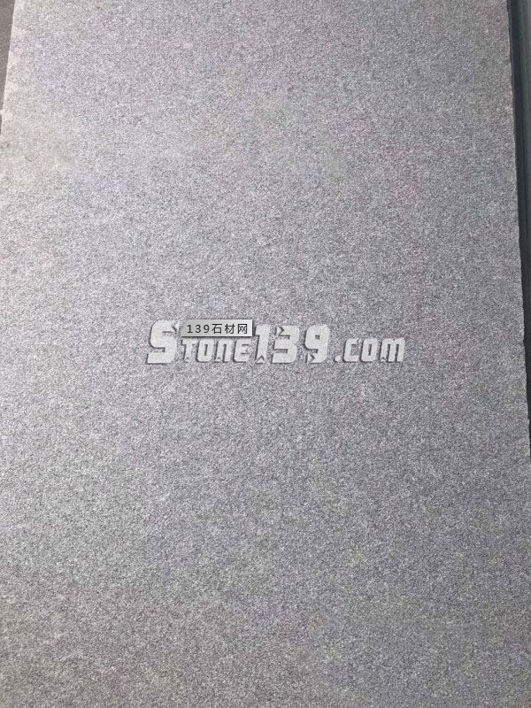 【羅田縣華宇石材】經(jīng)營湖北浪淘沙、芝麻灰、芝麻白花崗巖系列產(chǎn)品