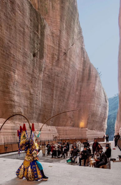 【石材礦山文化】浙江縉云石宕,千年采石場化身洞天舞臺(tái) 浙江千年采石場舞臺(tái) 石材礦山文化