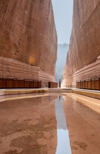 【石材礦山文化】浙江縉云石宕,千年采石場化身洞天舞臺(tái) 浙江千年采石場舞臺(tái) 石材礦山文化