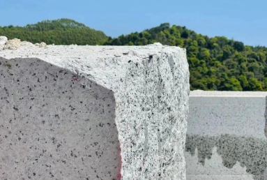 2022高時石材集團最新收購位于廣東紫金縣新芭拉白礦山 廣東新巴拉白花崗巖