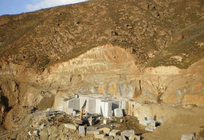 干貨分享給家里有礦的石材小伙伴:石材礦山開(kāi)采工藝與設(shè)備解析 石材礦山開(kāi)采工藝與設(shè)備解析