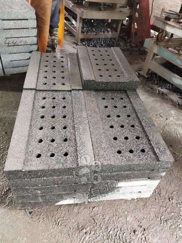 廣西芝麻黑(鐘山青)