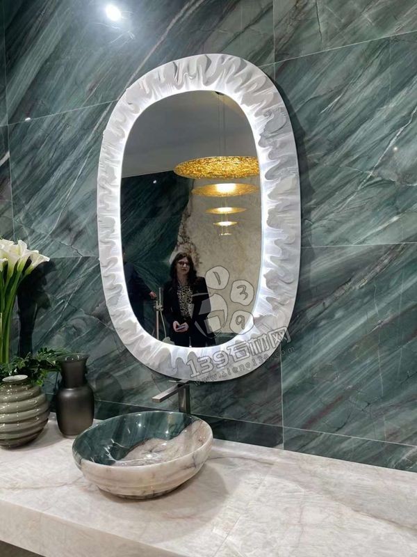 2023米蘭設計周/家具/燈光/設計中的那些石材元素