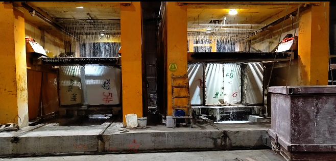 請描述下大理石從荒料到大板的加工全過程介紹 大理石加工