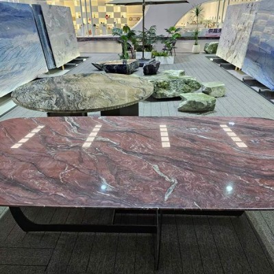 巴西天然奢石：紅絲綢。 尺寸2800?1200?760。 可用做餐桌、會(huì)議桌、辦公桌等。 清倉處理：特價(jià)出售！